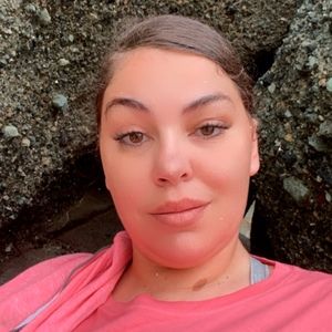 Meet your Posher, Shawna